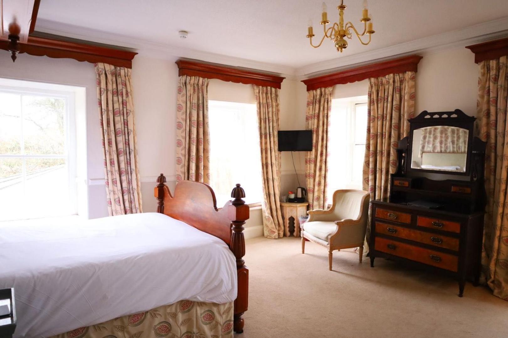 The Eagle House Hotel Launceston Zewnętrze zdjęcie